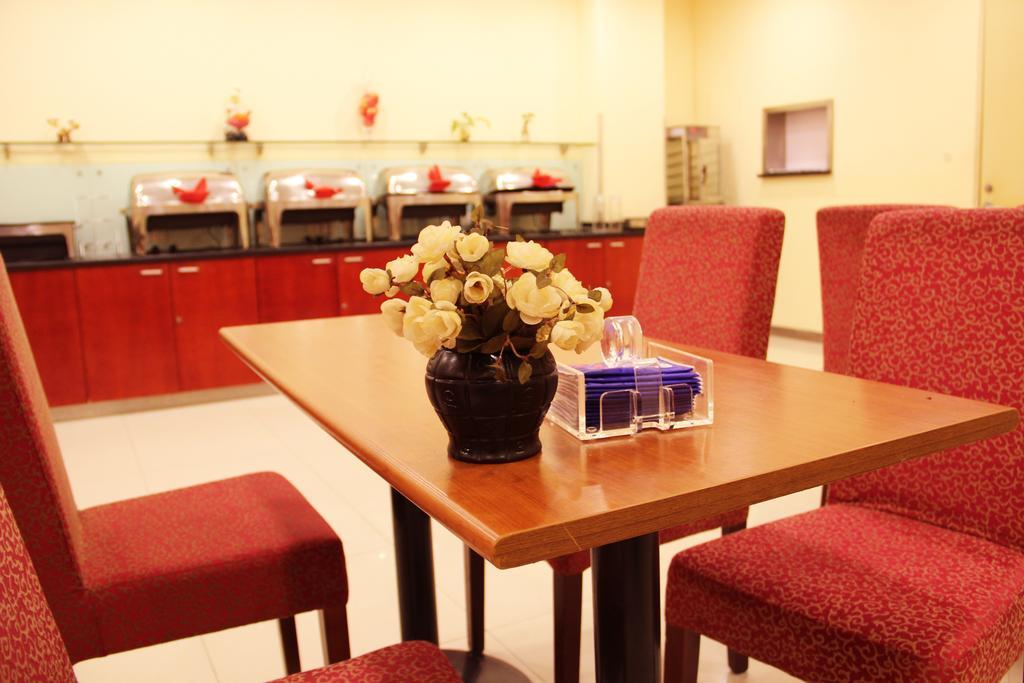 Hanting Hotel Shanghai Hongqiao Wuzhong Road Exterior photo